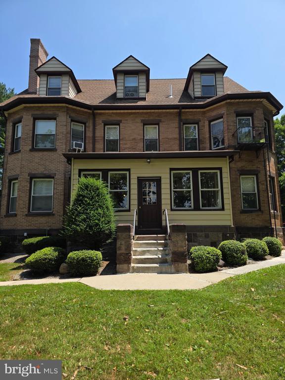 Building Photo - 1456 Pennington Rd