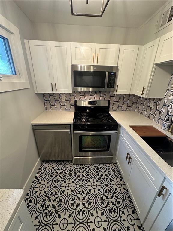 Building Photo - 100 Biscayne Dr NW