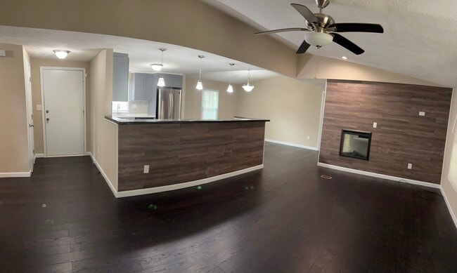 living room/kitchen - 1665 Rim Rd