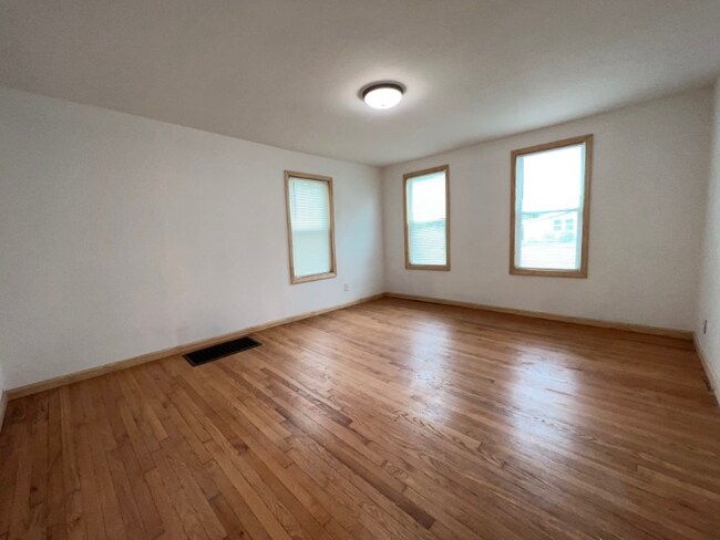Foto del edificio - 1411 Dunnsville Rd