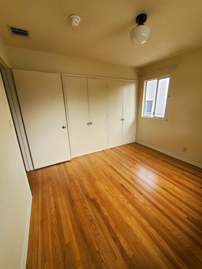 bedroom 1 - 1750 N Allen Ave