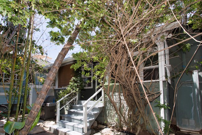 Foto del edificio - 129 Clubhouse Ave