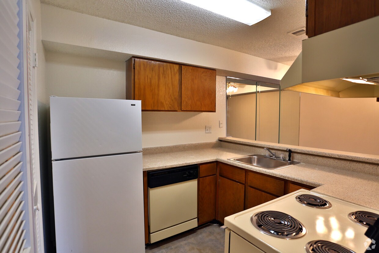 Quail Run Apartments Oklahoma City, OK