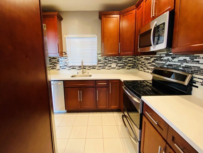 Kitchen - 221 S Fremont St
