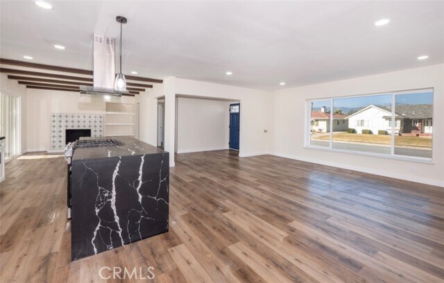 Foto del edificio - 1532 E Algrove St