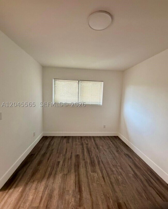 Foto del edificio - 7535 NE 2nd Ct
