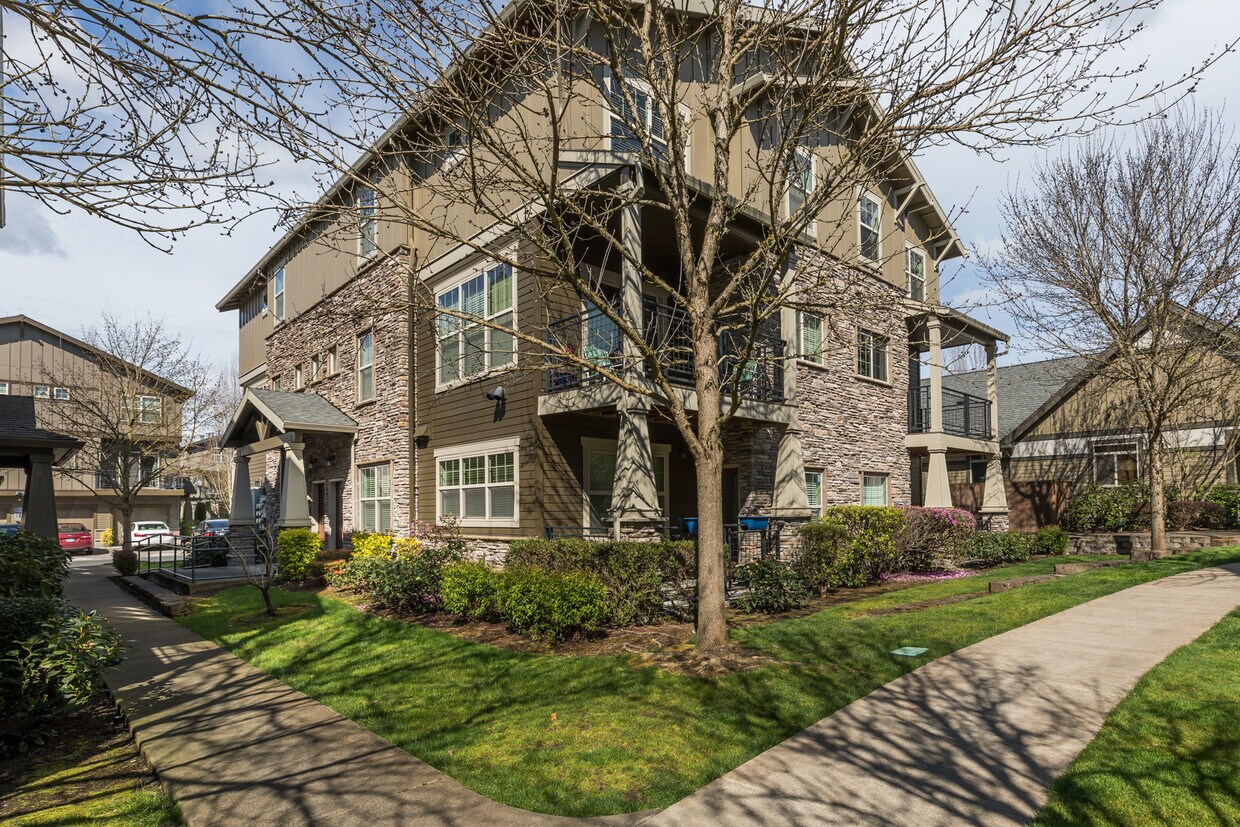 654 NE Garswood Ln, Beaverton, OR 97006 Townhome Rentals in Beaverton