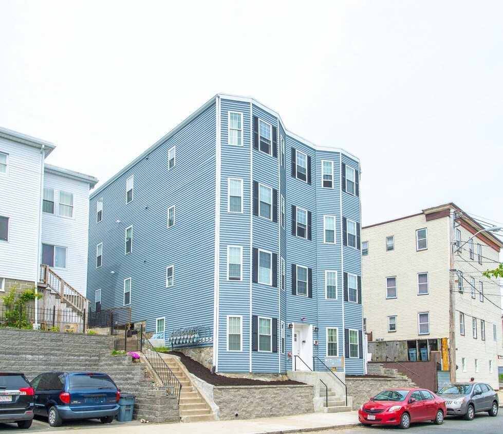Primary Photo - 190 Campbell Ave