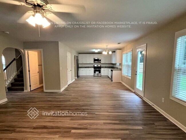 Foto del edificio - 3613 Malcolm Manor