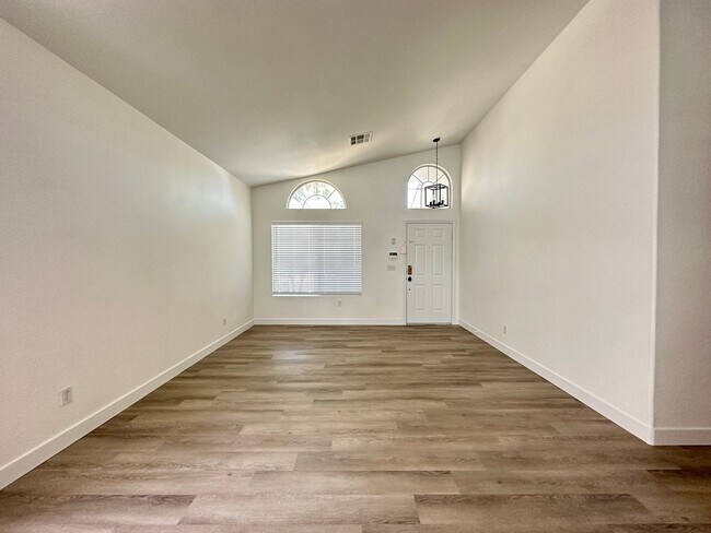 Building Photo - Home for Rent