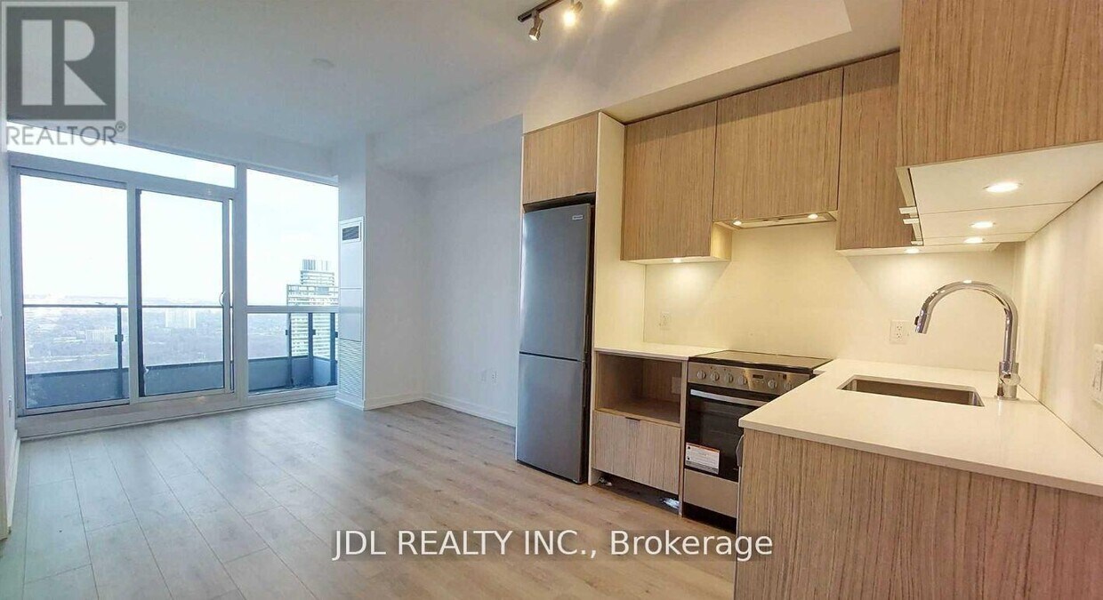Photo principale - 395-3395 Bloor St E