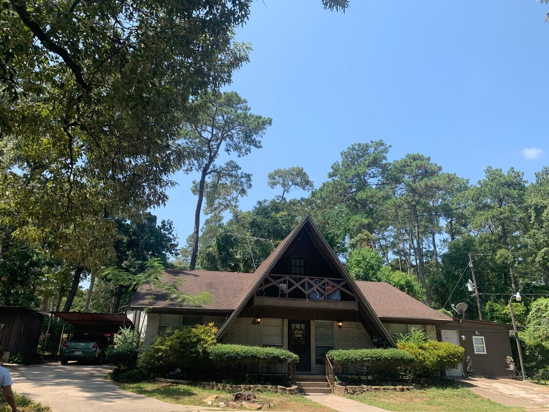 33503 Comanche Trl, Magnolia, TX 77355 House Rental in Magnolia, TX