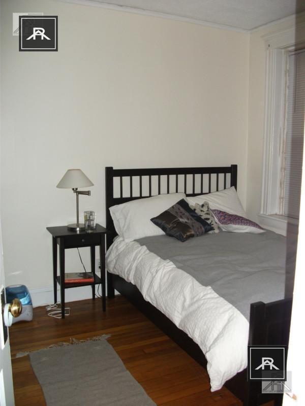 Foto principal - 1 bedroom in Allston MA 02134