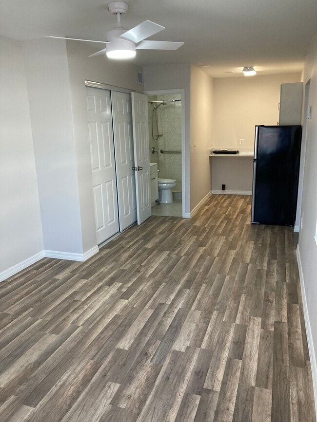 162 E 57th St Unit Efficiency, Hialeah, FL 33013 Apartments in