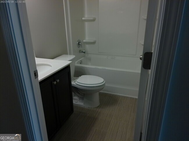 Foto del edificio - 4925 Elm Brook Dr