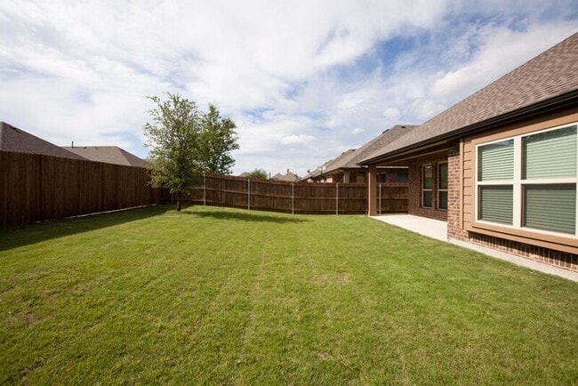Foto del edificio - 517 Kelvington Dr