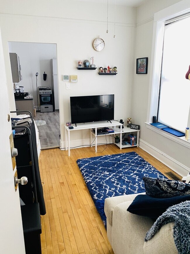 Foto del edificio - 2250 W Armitage Ave