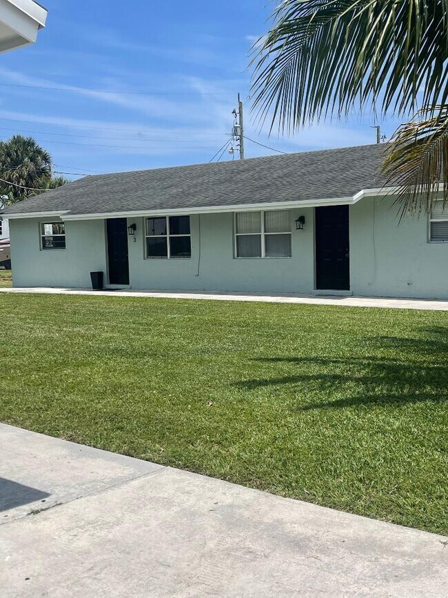 Foto del edificio - 3577 Chickamauga Ave