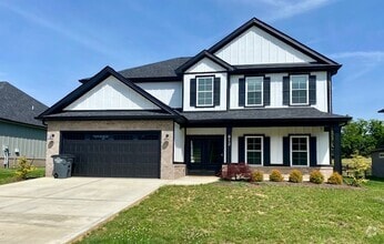 Building Photo - 812 Dolen Pl