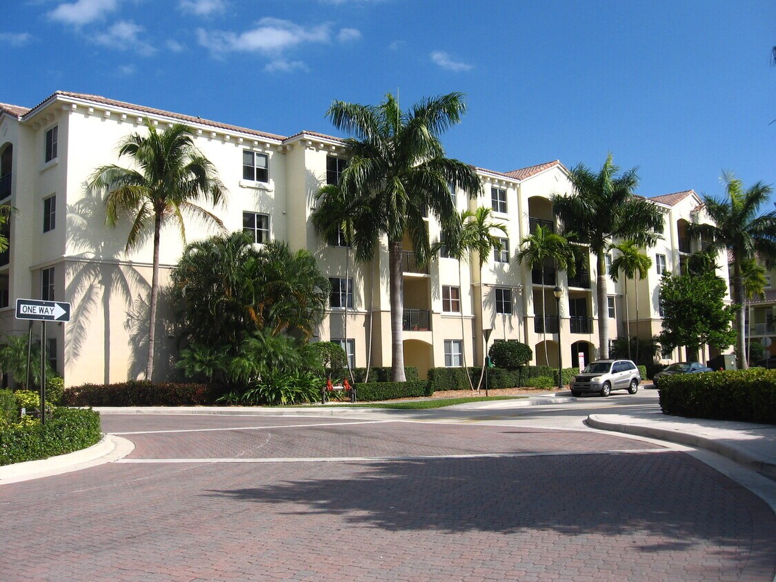 3308 Renaissance Way, Boynton Beach, FL 33426 Condo for Rent in