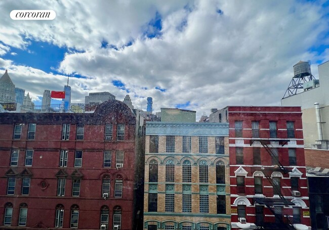 Foto del edificio - 50 Bayard St