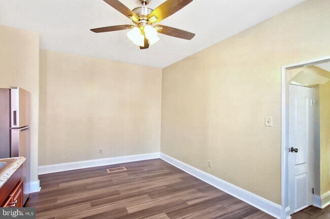 Building Photo - 2309 Druid Hill Ave