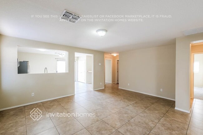 Building Photo - 114 E Beth Dr
