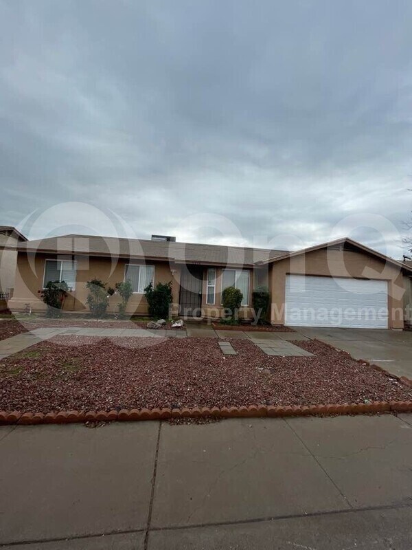 6335 W Pima St, Phoenix, AZ 85043 House Rental in Phoenix, AZ