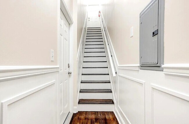 Photo - 1315 N 19th St Apartment