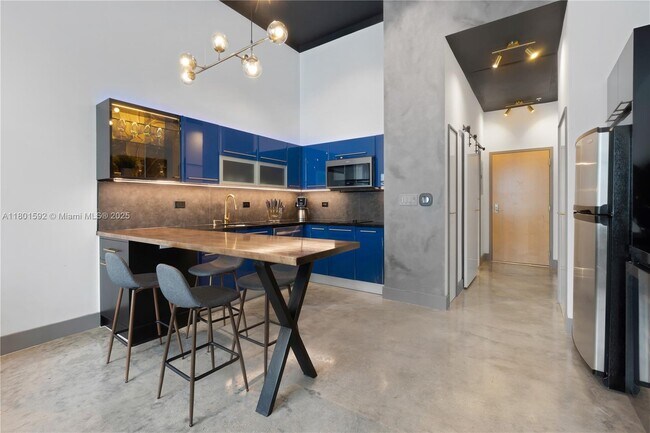 Foto del edificio - 253 NE 2nd St
