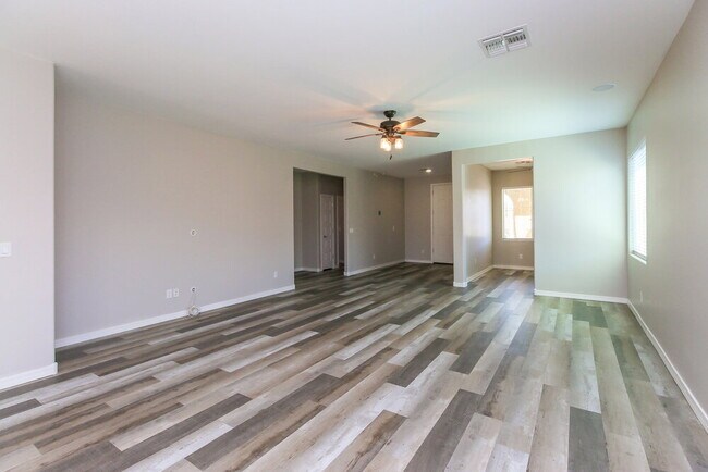 Foto del edificio - 878 W Ayrshire Trail