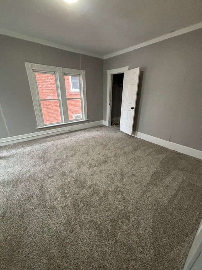 Foto del edificio - 720 Main St