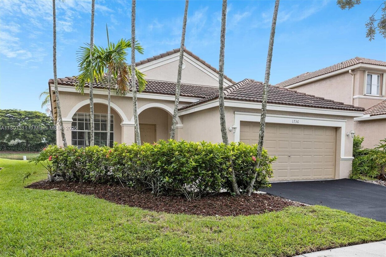 Foto principal - 1736 Aspen Ln