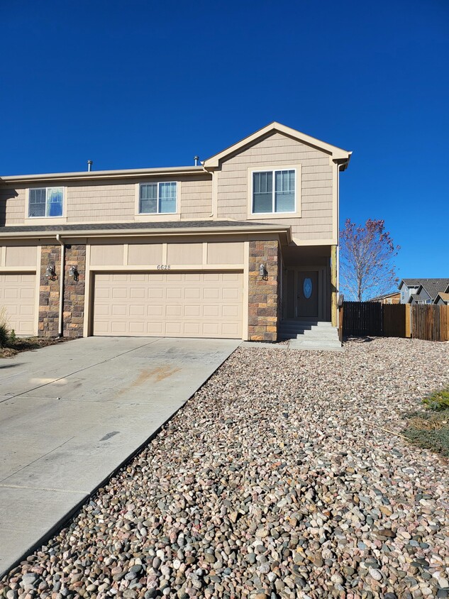 Foto principal - 6628 Watusi Rd
