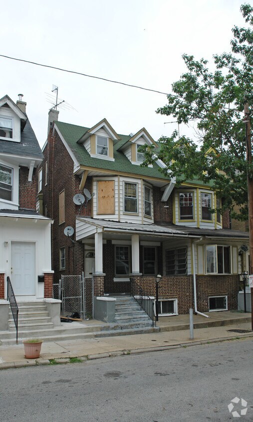 Foto del edificio - 4937 Chancellor St