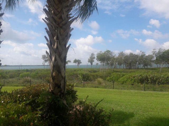 Foto del edificio - 27 Harbour Isle Dr W