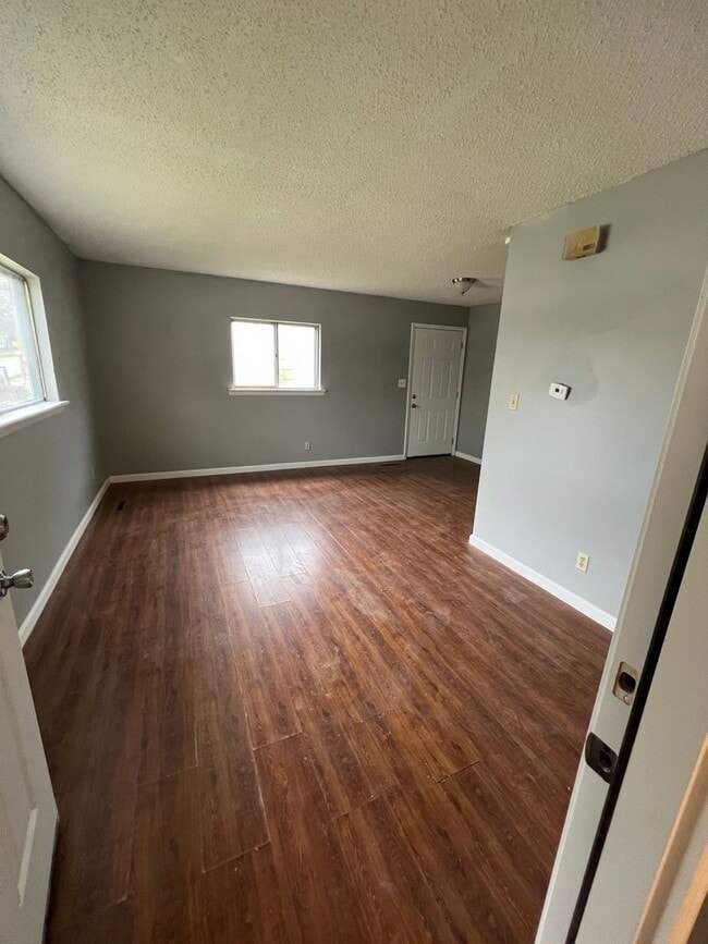 Foto del edificio - 1 bed/1 bath duplex