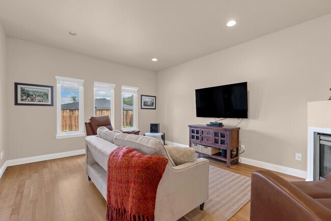 Foto del edificio - Central 2 Bedroom Home - Reno