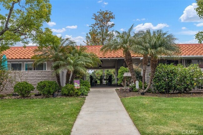 Foto del edificio - 5349 Algarrobo