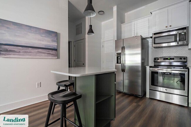 Foto del edificio - 2101 Lakeside Lofts Cir