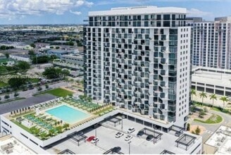 Building Photo - 5300 Paseo Blvd