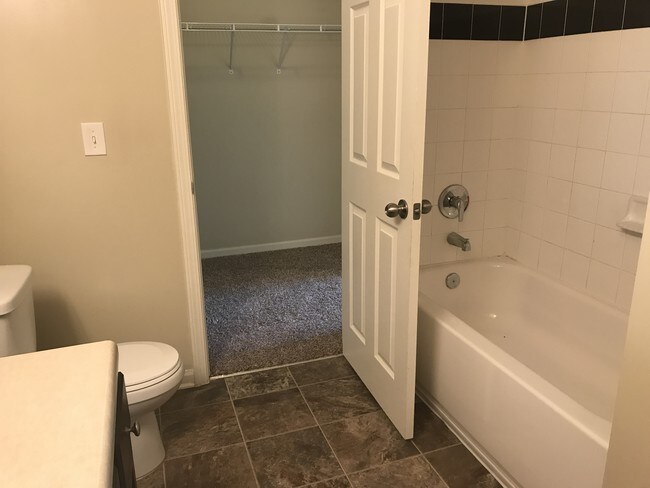 Bathroom to WalkIn Closet(2BR/1BA) - Stewart Place