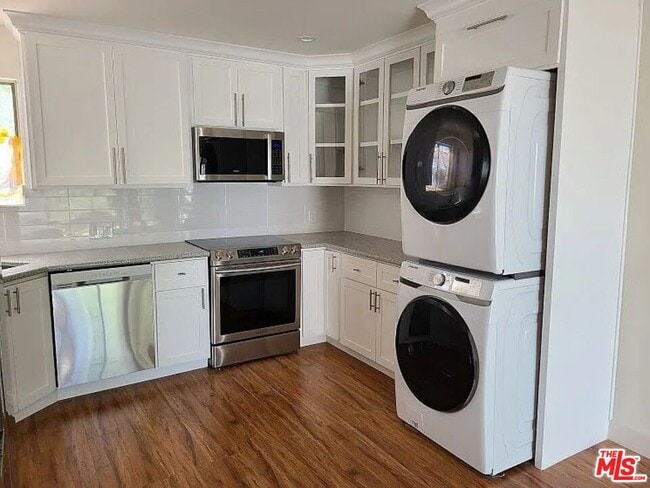 Building Photo - 5105 Irvington Terrace