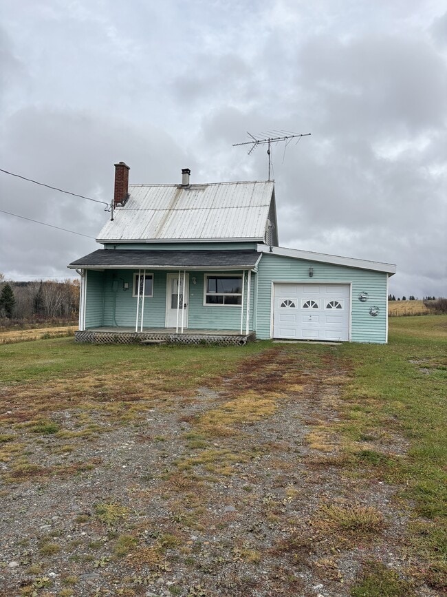 Building Photo - 210 Chem. Jacques Martin