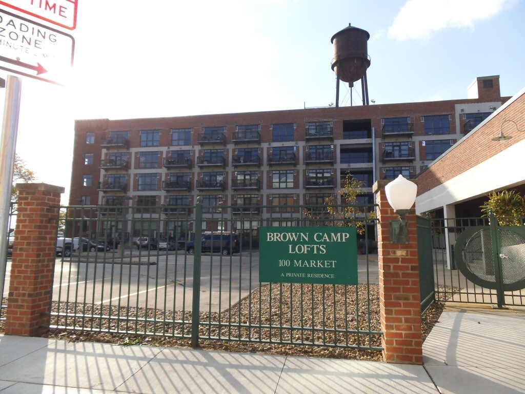 100 Market St, Des Moines, IA 50309 Condo for Rent in Des Moines, IA