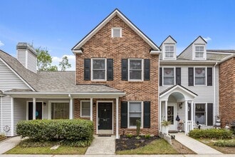 Building Photo - 903 Reserve Way