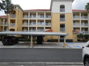 Building Photo - 10720 Ravenna Way
