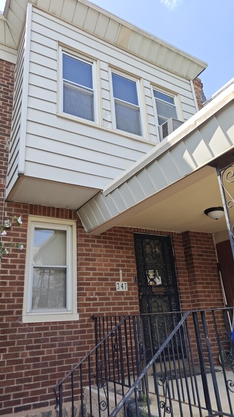 Photo - 347 W Milne St (Philadelphia, PA)