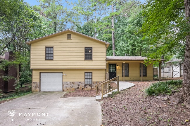 Building Photo - 2439 Hewatt Rd