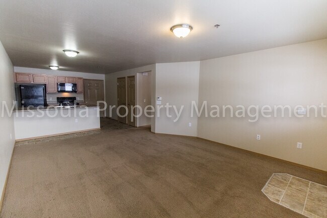 Building Photo - 3800 Oleary St